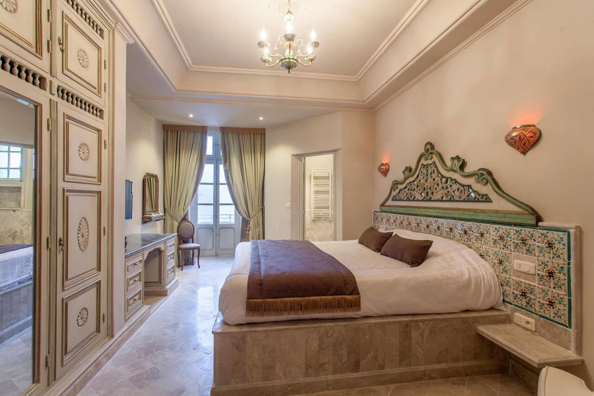 Maison D'Hotes Dar Ennassim La Marsa Luaran gambar